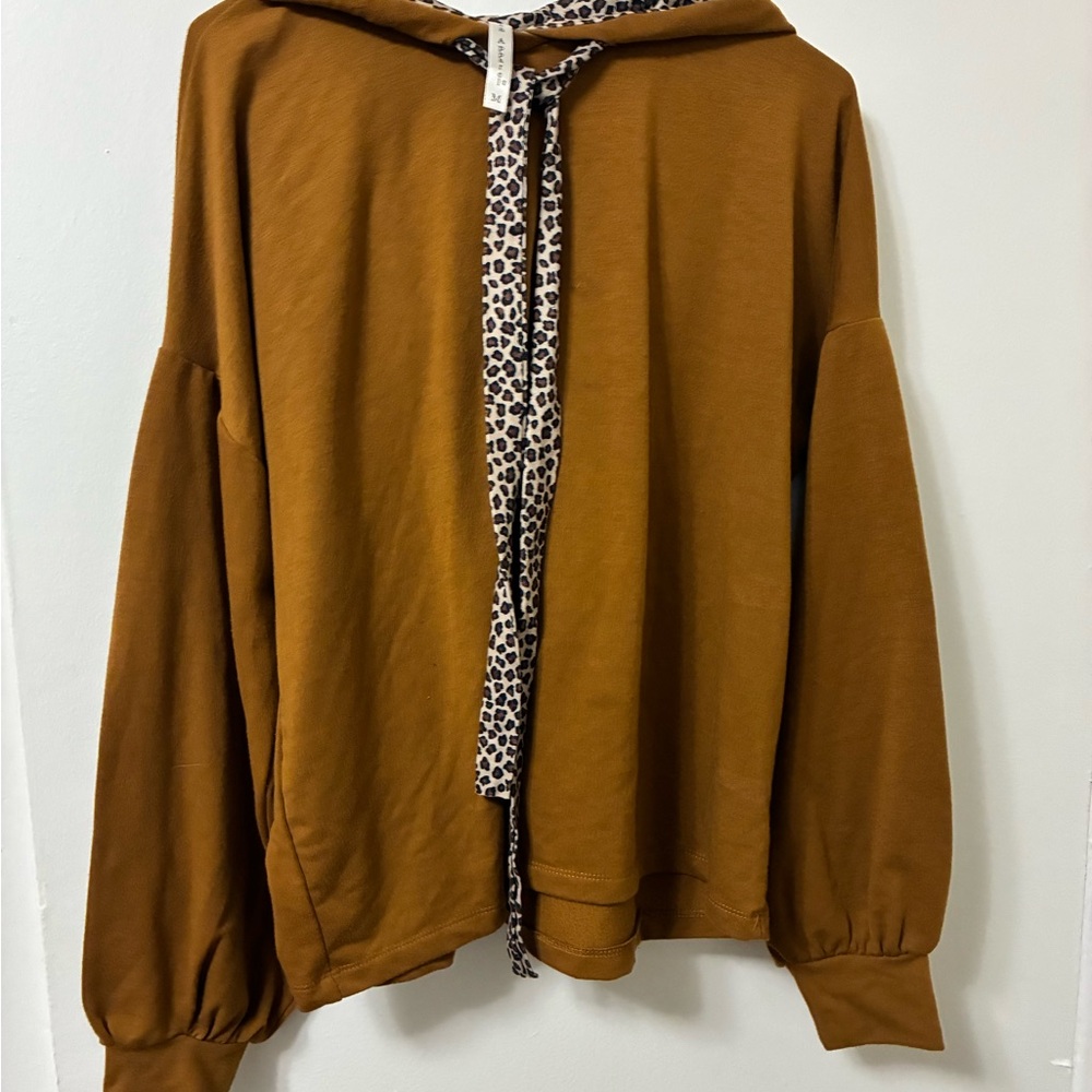 Brown Hooded Blazer with Leopard Print Accents